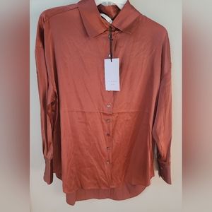 NWT Tāos Label Silk St. cloud long sleeve shirt Maple syrup size Small